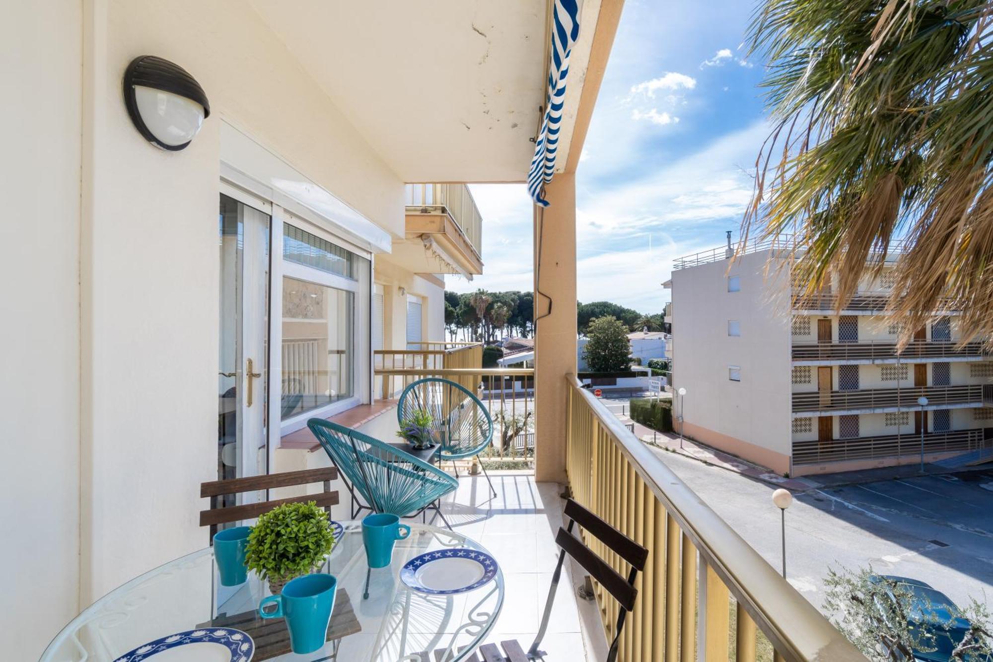Coastal Paradise & Cozy Home With A 100M From The Beach! Cambrils Eksteriør bilde